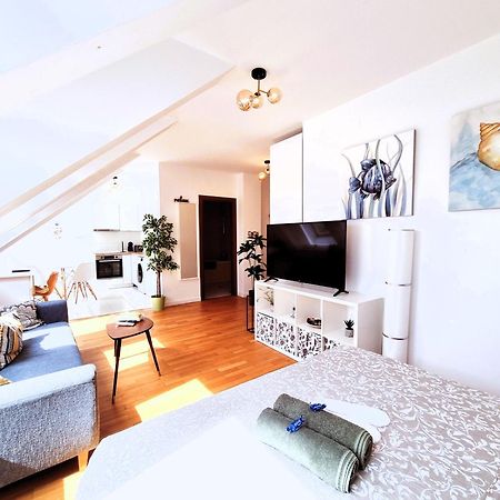 Bucharest Central Ee Apartment מראה חיצוני תמונה
